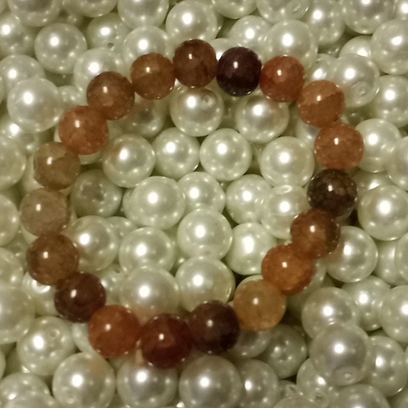 Happiness Sunstone Crackled Agate 10 MM Bead Stretch Bracelet - Picture 2 of 8